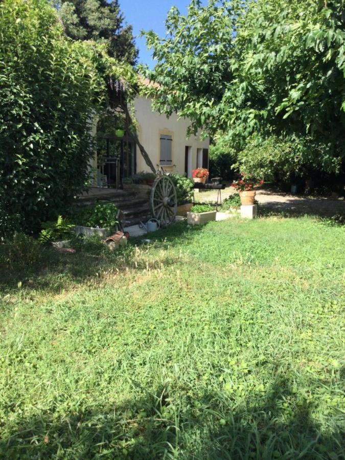איסטרס Appartement Dans Un Mas Provencal מראה חיצוני תמונה